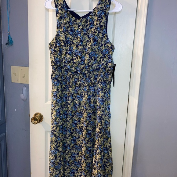 NWT R&K Midi Dress - Picture 1 of 16